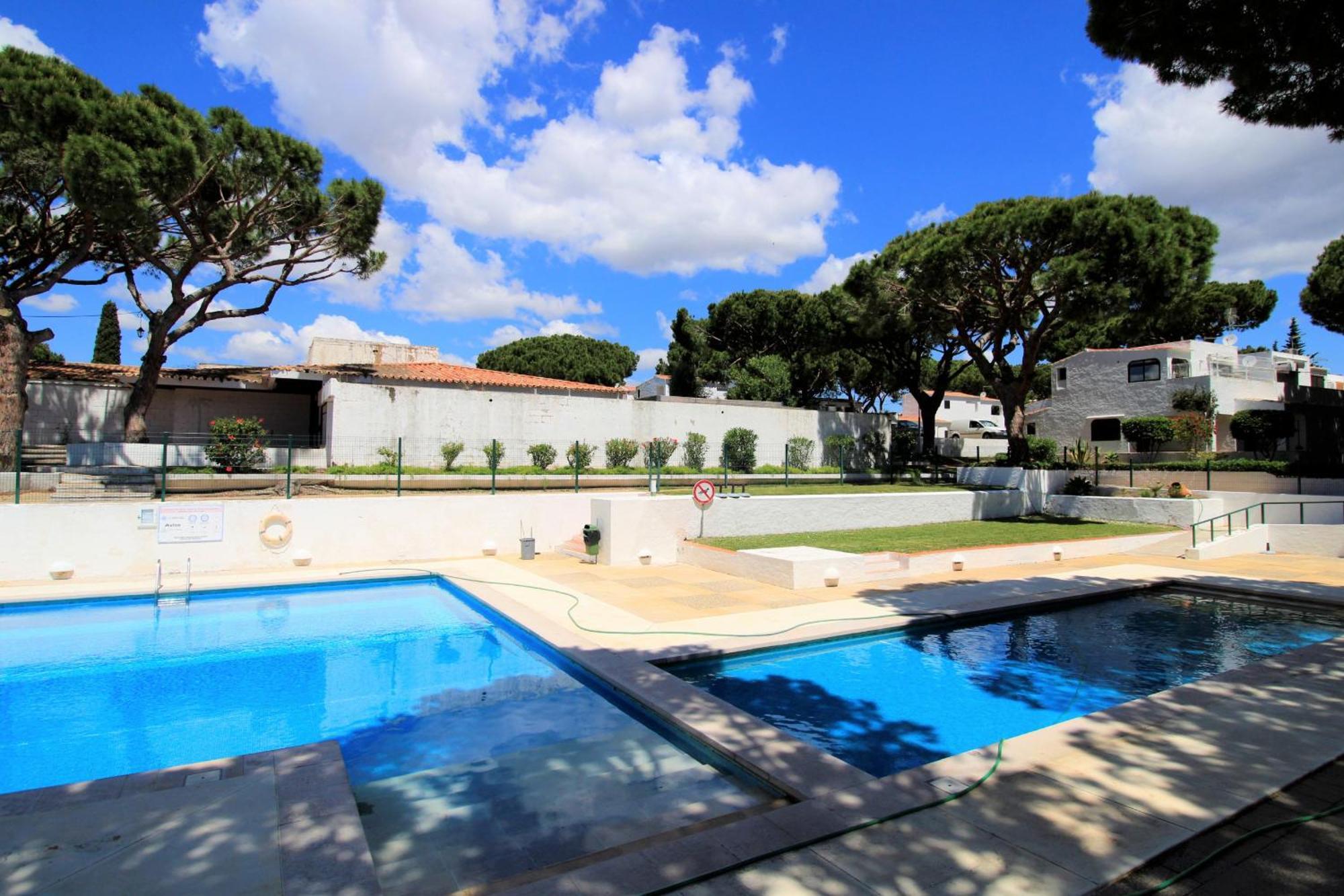 Albufeira Acoteias Villa With Pool By Homing Екстериор снимка